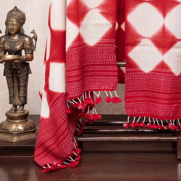 Handwoven Woollen Red Shawl With Clamp Dying