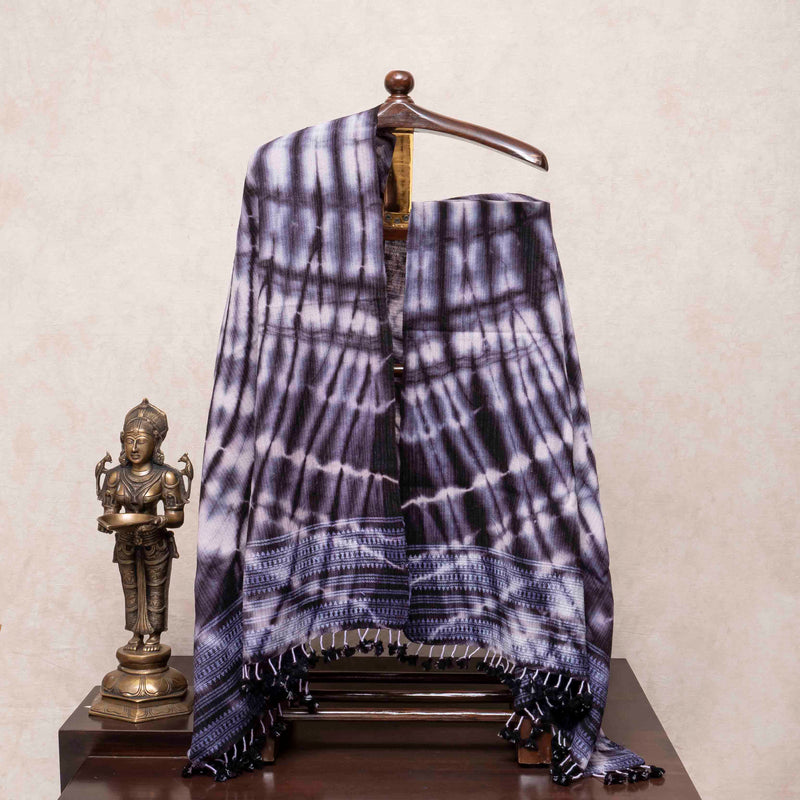 Handwoven Woollen Shawl With Shibhori