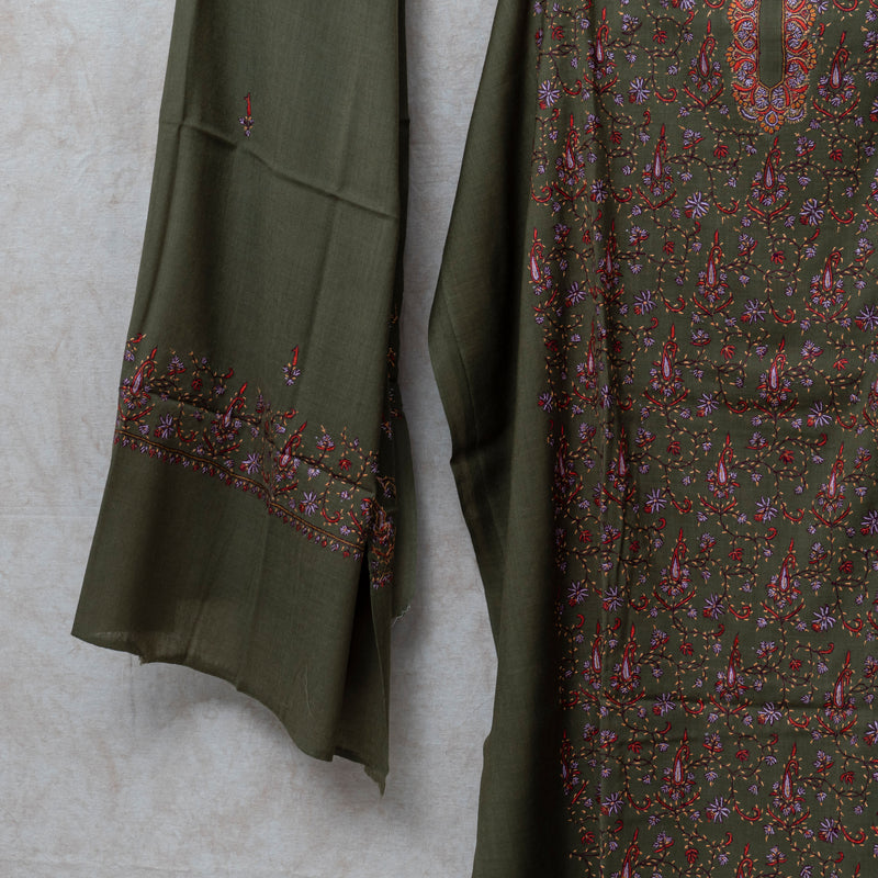 Green Kashmiri Sozni Hand Embroidered Woollen Kurta & Bottom Fabric With Sozni Embroidery Wollen Stole